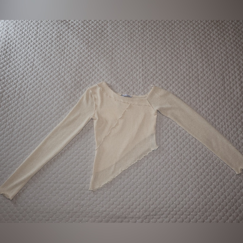 Bershka Asymmetrical Hem Long Sleeve Top